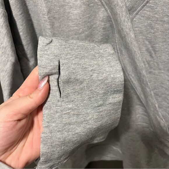 NWOT Zuda Heather Grey Z-Knit Surplice Layering Top - Picture 6 of 11